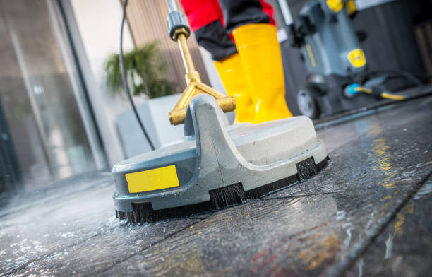Best Commercial Building Pressure Washing  in East Quogue, NY